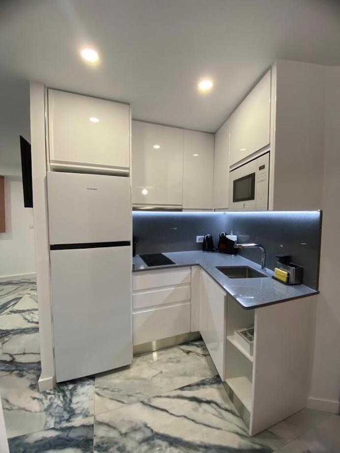 Апартаменты Coblanca 5-Exclusivo Loft 5-6 Бенидорм Экстерьер фото